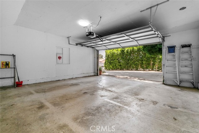 Detail Gallery Image 20 of 36 For 6711 Rhea Ave a,  Reseda,  CA 91335 - 3 Beds | 2 Baths