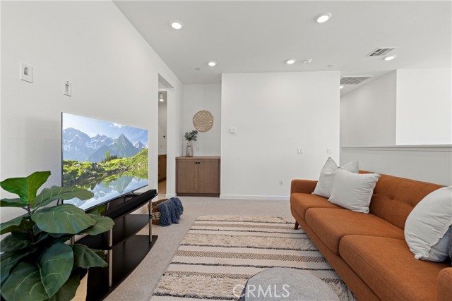 28528 Wildflower Terrace, Castaic CA: https://media.crmls.org/medias/d69e5ca6-16b0-4977-8458-c111a80e9bbf.jpg