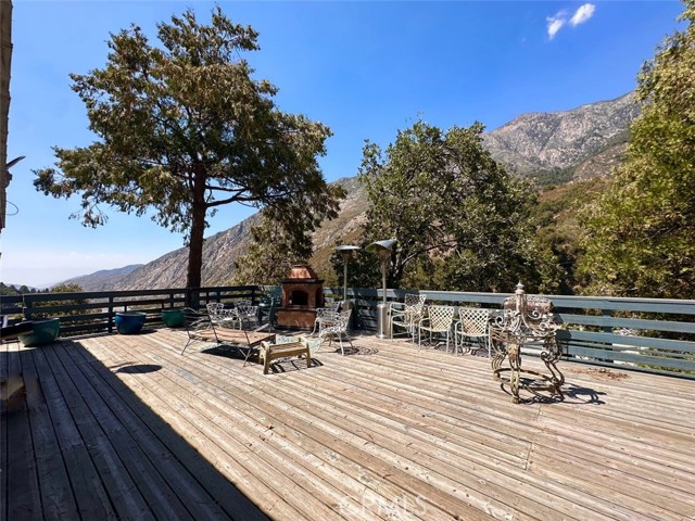 39722 Valley Of The Falls Drive, Forest Falls CA: https://media.crmls.org/medias/d69fe75a-70e3-4e50-b749-feb84193c6e9.jpg