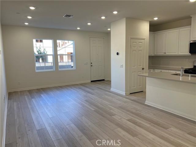 4227 E. Carmel Privado, Ontario, California 91761, 3 Bedrooms Bedrooms, ,2 BathroomsBathrooms,Residential Lease,For Rent,4227 E. Carmel Privado,CRPW25156689