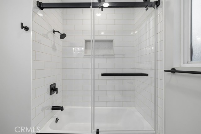 Detail Gallery Image 23 of 38 For 10557 Reseda, Porter Ranch,  CA 91326 - 5 Beds | 3 Baths