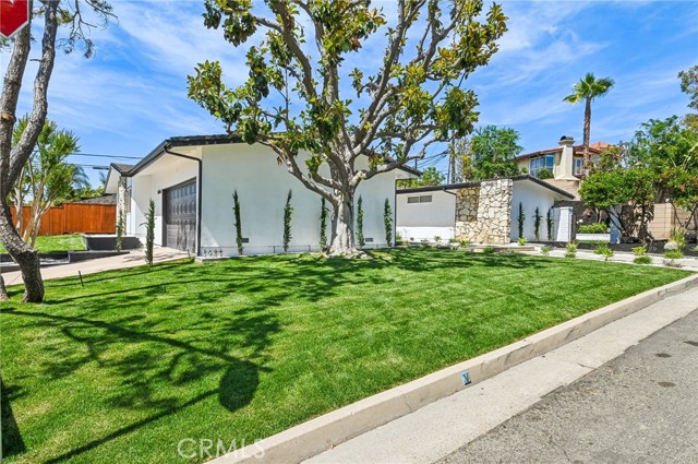 Detail Gallery Image 5 of 70 For 4816 Saint Andrews Ave, Buena Park,  CA 90621 - 4 Beds | 3 Baths