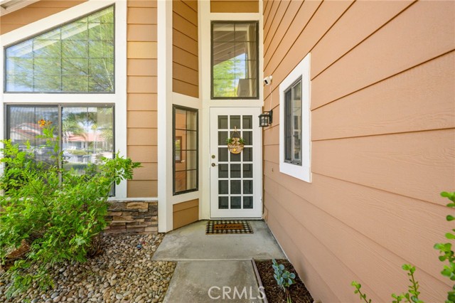Image 4 of 60 For 45857 Jeronimo Street