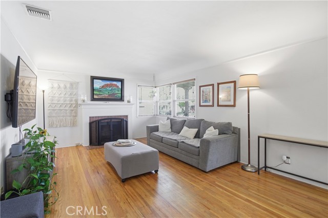 Detail Gallery Image 6 of 22 For 311 S Mariposa St, Burbank,  CA 91506 - 2 Beds | 1 Baths