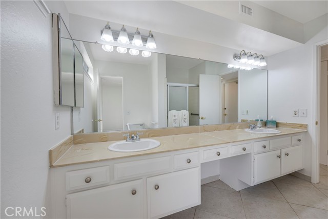 Image 38 of 75 For 8678 Turlock Drive