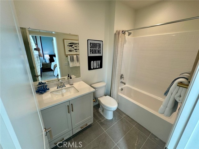 Detail Gallery Image 13 of 27 For 5864 Linden, Long Beach,  CA 90805 - 2 Beds | 2/1 Baths