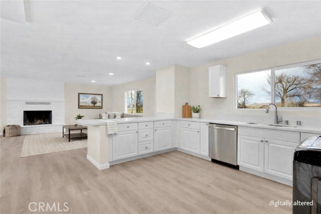 Detail Gallery Image 14 of 69 For 47424 Paddington, Landers,  CA 92285 - 2 Beds | 2 Baths