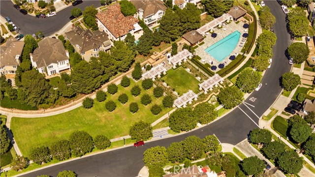 Detail Gallery Image 42 of 50 For 28 Old Course Dr, Newport Beach,  CA 92660 - 4 Beds | 4/1 Baths