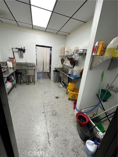 prep kitchen