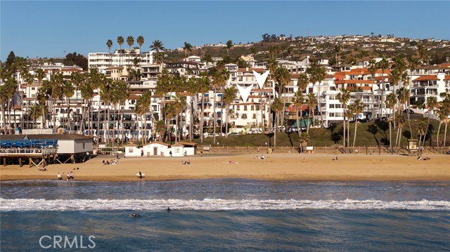 606 Avenida Victoria, San Clemente CA: https://media.crmls.org/medias/d6a5b37c-ffea-4b66-8d75-bea569408c66.jpg