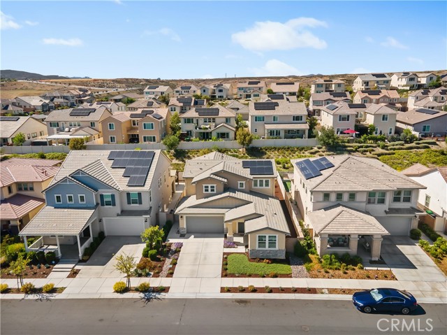 32172 Verbena Way, Temecula CA: https://media.crmls.org/medias/d6a633d4-00bc-4bbf-9b74-b67476bb853d.jpg