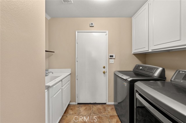 8800 Camino Limon Road, Corona CA: https://media.crmls.org/medias/d6a64ce8-fd6f-4102-b32b-f793b5a0b5ff.jpg