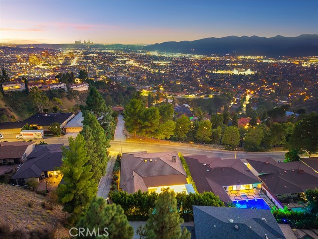 Detail Gallery Image 63 of 71 For 321 Wonderview Dr, Glendale,  CA 91202 - 4 Beds | 3 Baths