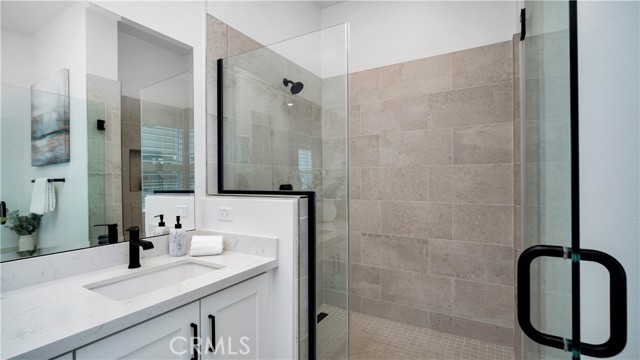 Detail Gallery Image 21 of 70 For 138 Yugen, Irvine,  CA 92618 - 4 Beds | 3/1 Baths