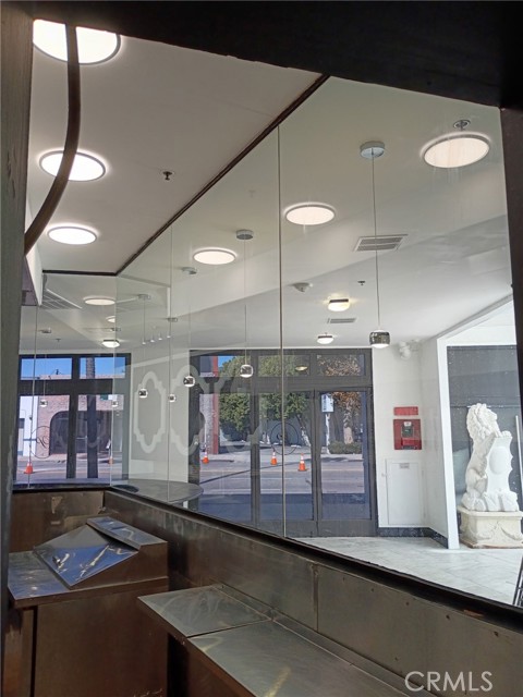  Commercial for Sale in Beverly Hills, California