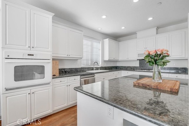 Image 7 of 32 For 4046 Europa  