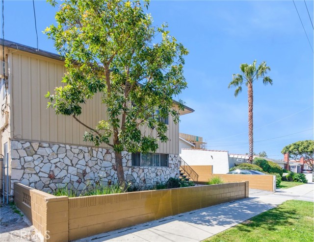 1344 W 225th Street, Torrance CA: https://media.crmls.org/medias/d6a89178-4542-421a-9bf3-6444225590fa.jpg