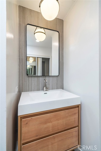 Detail Gallery Image 31 of 45 For 721 Esplanade #605,  Redondo Beach,  CA 90277 - 1 Beds | 1 Baths