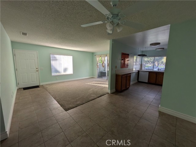 Detail Gallery Image 2 of 22 For 5428 E Snow Wood #D,  Anaheim,  CA 92807 - 2 Beds | 1 Baths