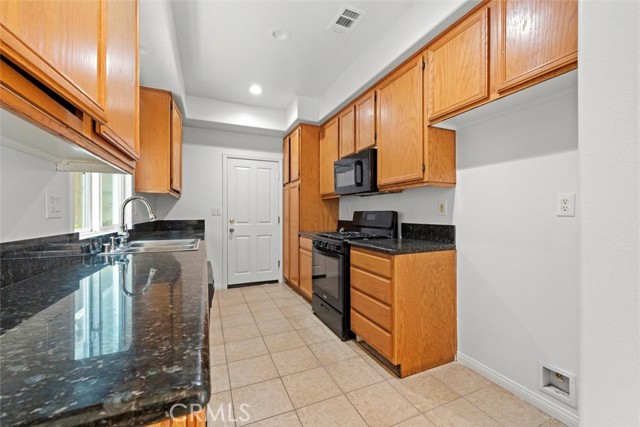 13524 Golden Palms Lane photo 4