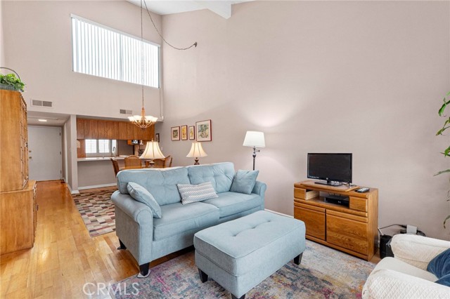 Detail Gallery Image 9 of 35 For 11922 Heritage, Downey,  CA 90241 - 2 Beds | 2 Baths