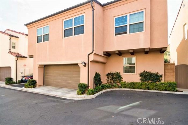 129 Excursion, Irvine CA: https://media.crmls.org/medias/d6aa760c-fd24-497a-b5fb-3fc1476a5765.jpg