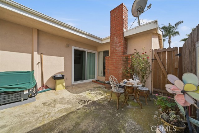 Detail Gallery Image 25 of 40 For 429 Carnation Ave, Corona Del Mar,  CA 92625 - – Beds | – Baths