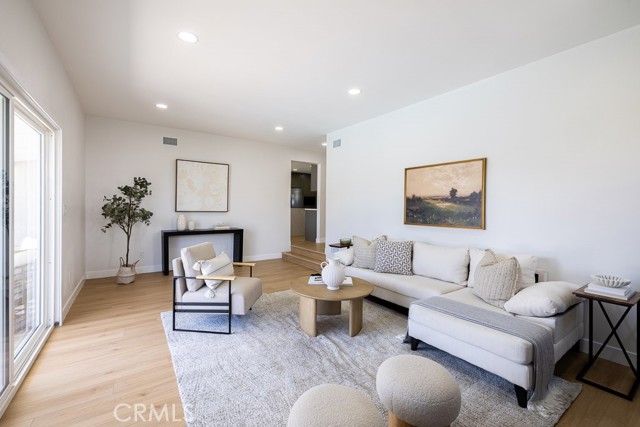 Image 3 of 42 For 7830 Fairchild Avenue