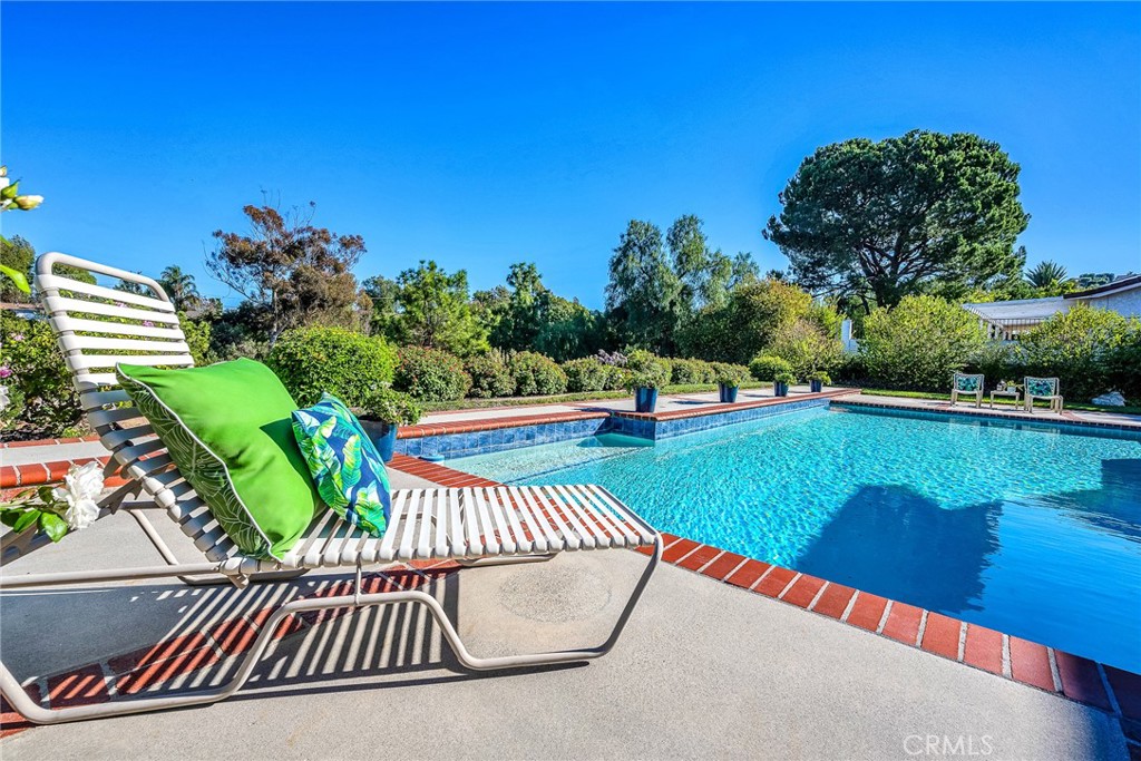 43. 4032 Rousseau Ln Palos Verdes Peninsula, CA 90274