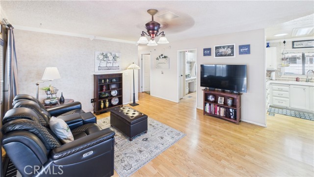 1417 Village Street, Redlands CA: https://media.crmls.org/medias/d6ade386-e2a0-484d-b605-8a0d15c613a7.jpg