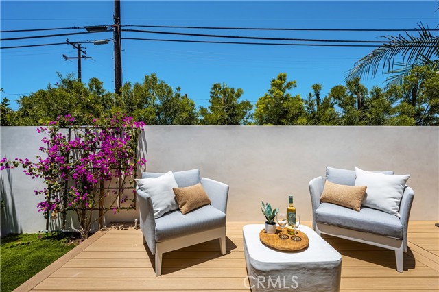 2134 Orange Avenue, Costa Mesa CA: https://media.crmls.org/medias/d6ade750-27a2-4d7e-8389-b3c47fea2299.jpg
