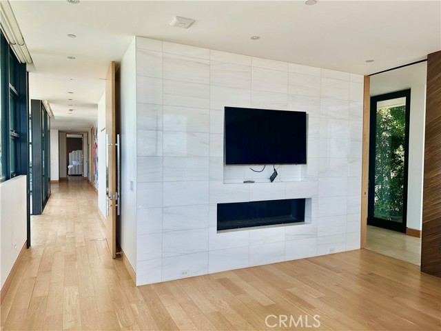 Detail Gallery Image 25 of 68 For 1188 Roberto Ln, Los Angeles,  CA 90077 - 5 Beds | 7 Baths