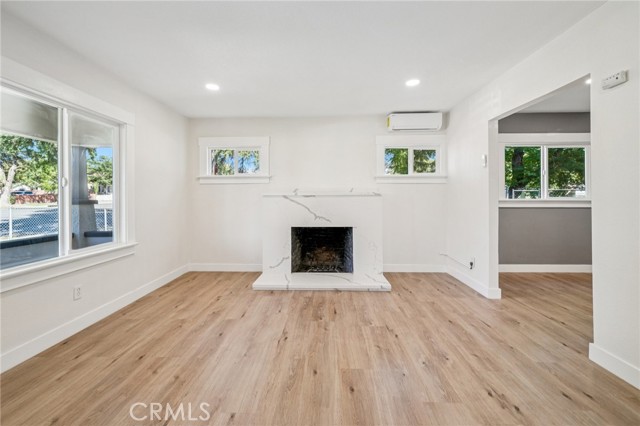 182 N 4 Street, Banning CA: https://media.crmls.org/medias/d6aebccc-49f0-486e-91c0-e3dd4c7e7e42.jpg