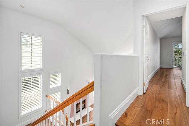 Detail Gallery Image 22 of 53 For 24526 Windsor Dr a,  Valencia,  CA 91355 - 3 Beds | 2/1 Baths