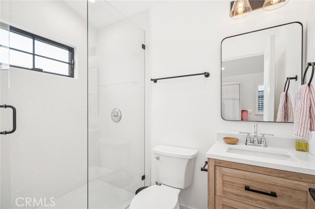 Detail Gallery Image 16 of 18 For 323 Magnolia Dr, Laguna Beach,  CA 92651 - 4 Beds | 3 Baths