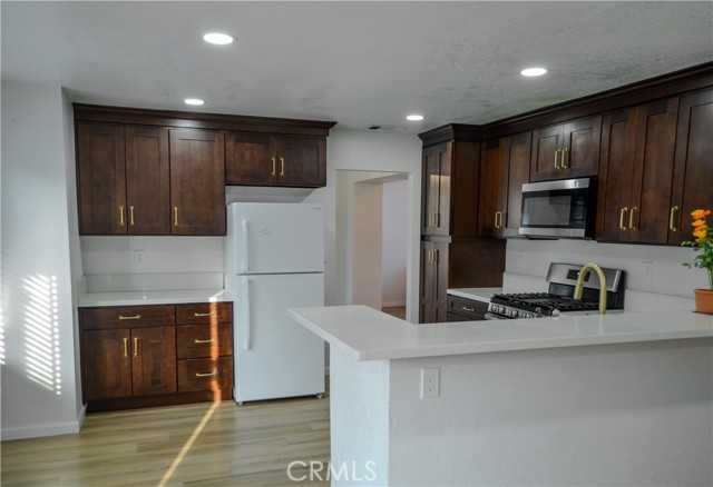 26300 Le Mans Drive, Moreno Valley CA: https://media.crmls.org/medias/d6b029d2-6576-4b5a-91aa-b05a5c4007b7.jpg