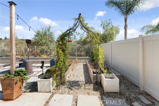 Detail Gallery Image 40 of 49 For 8810 Flintridge Ln, Corona,  CA 92883 - 4 Beds | 3 Baths