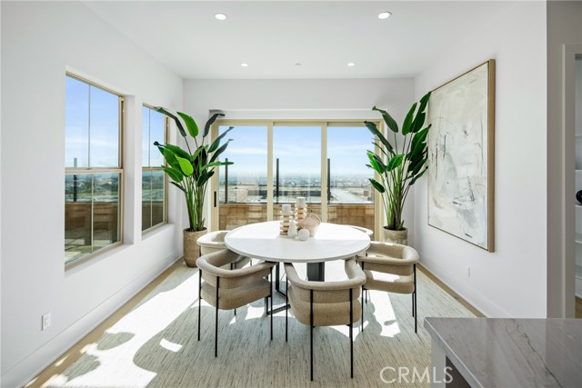 123 Oakstone, Irvine CA: https://media.crmls.org/medias/d6b0ba17-434e-43b2-8997-943971fdeebe.jpg