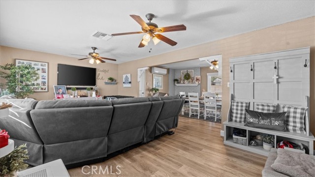 Image 8 of 37 For 1212 Vesta Street