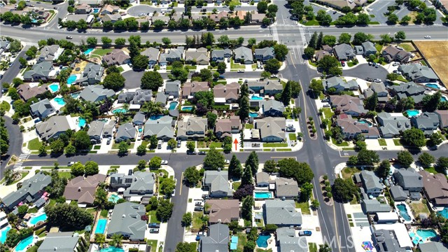 4350 Ferreira Ranch Drive, Turlock CA: https://media.crmls.org/medias/d6b0ebcb-91e9-45e4-a34f-38473e304662.jpg