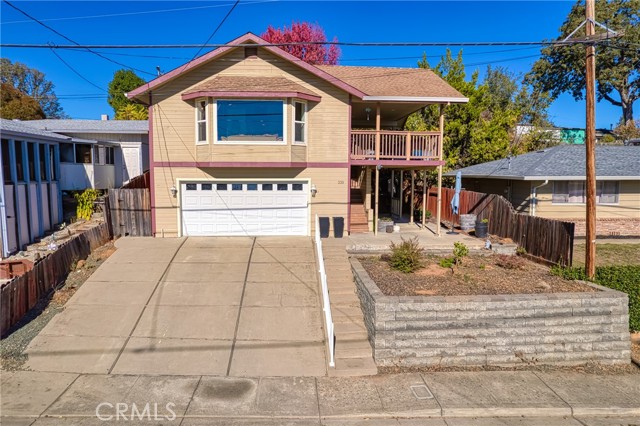 Detail Gallery Image 1 of 28 For 330 20th St, Lakeport,  CA 95453 - 3 Beds | 3 Baths