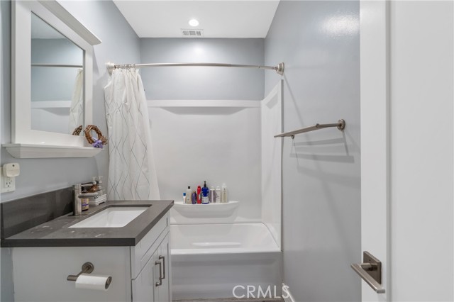 11938 Exposition Boulevard, Los Angeles CA: https://media.crmls.org/medias/d6b20255-4fb6-490a-a5da-86777c511d83.jpg