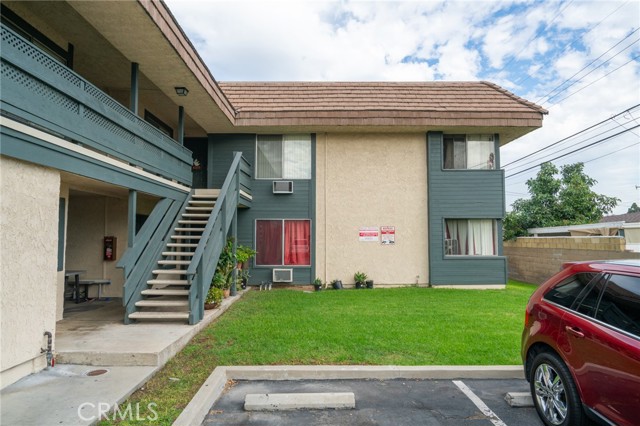 Image 6 of 15 For 7361 Artesia Boulevard