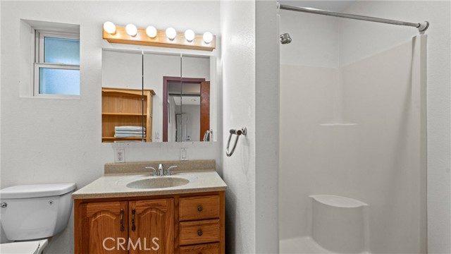 Detail Gallery Image 37 of 69 For 19383 Stonegate Rd, Hidden Valley Lake,  CA 95467 - 4 Beds | 3 Baths