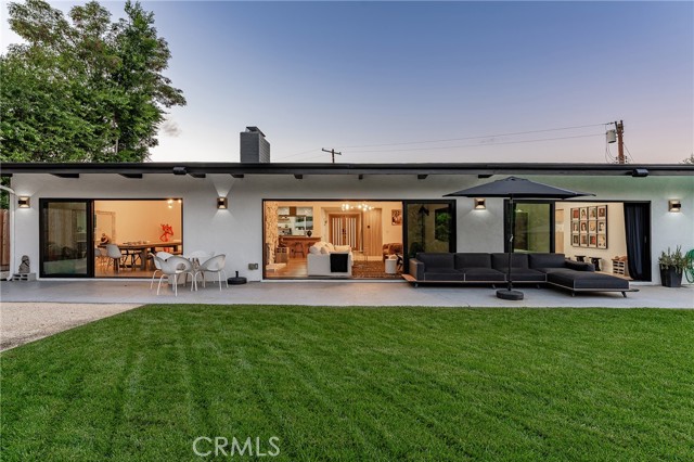 Detail Gallery Image 44 of 53 For 5700 El Canon Ave, Woodland Hills,  CA 91367 - 3 Beds | 3 Baths