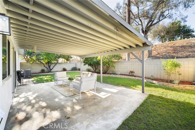 11143 Gonsalves Place, Cerritos CA: https://media.crmls.org/medias/d6b35803-bec8-46a9-b6d2-f7f0604471ec.jpg