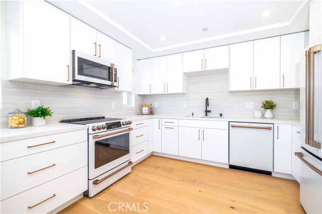 Detail Gallery Image 8 of 32 For 4378 Georgia St, San Diego,  CA 92103 - 4 Beds | 4/1 Baths