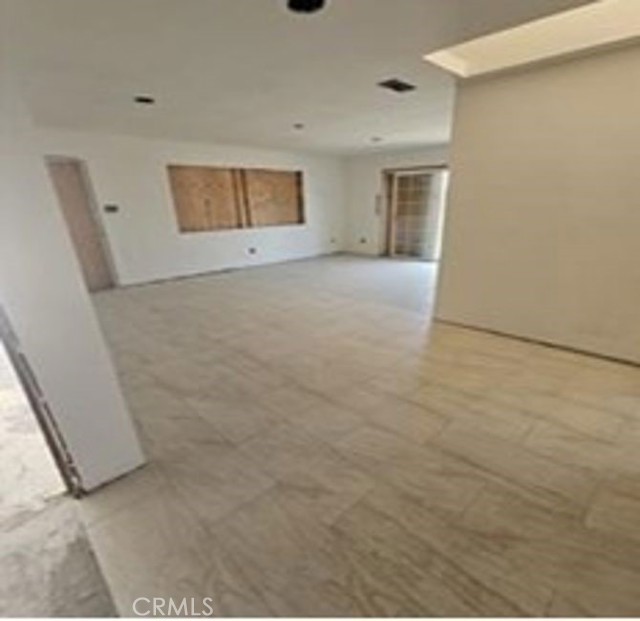 Detail Gallery Image 5 of 15 For 2505 Claridge, Stockton,  CA 95210 - 4 Beds | 2 Baths