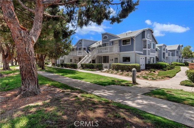 Detail Gallery Image 1 of 19 For 52 Remington, Irvine,  CA 92620 - 2 Beds | 2 Baths