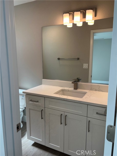 Detail Gallery Image 10 of 23 For 1030 Mission Dr #C,  Costa Mesa,  CA 92626 - 2 Beds | 1 Baths